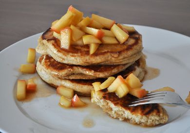 20130327-wakeandbake-rye-pancakes-apple-compote.JPG