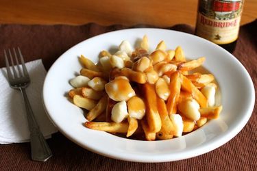 20120403-199580-GFTues-Poutine-SE.jpg