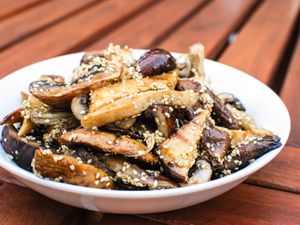 06182015-grilled-mushrooms-sesame-dressing-shaozhong-17.jpg