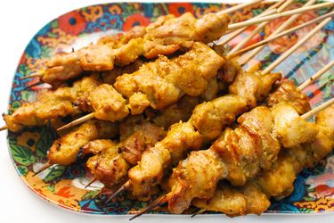 09102015-grilled-curry-chicken-kebabs-shaozhizhong-9.jpg
