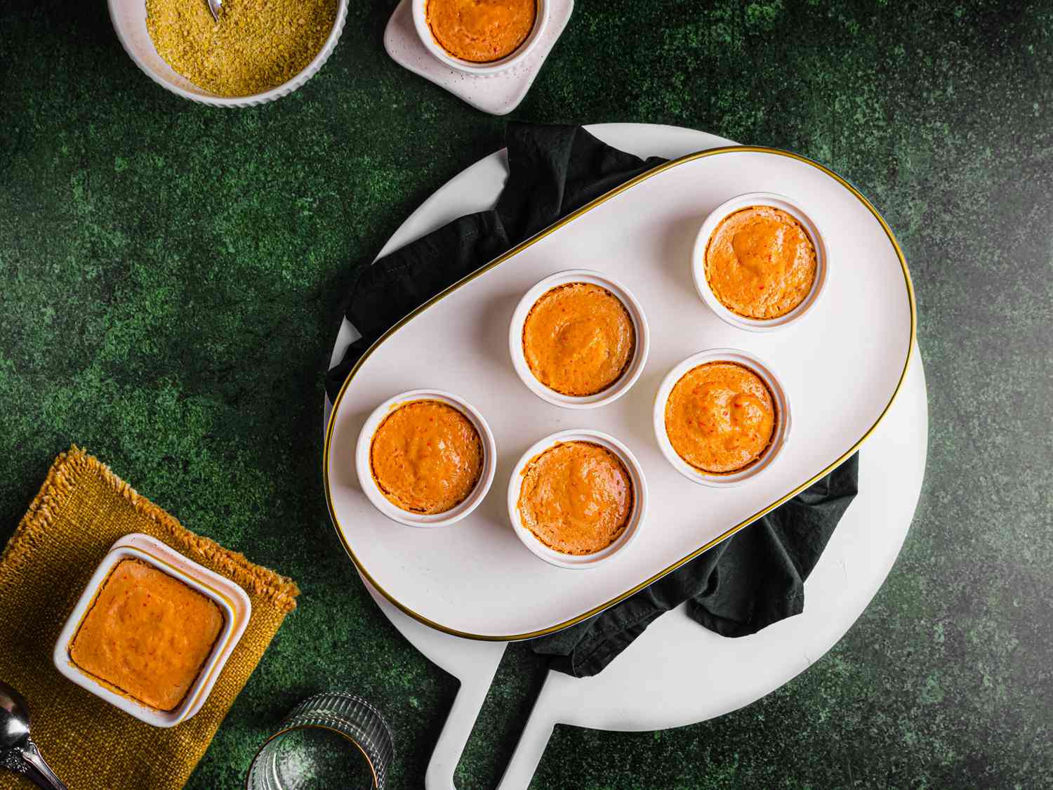 Overhead view of moin moin made in ramekins