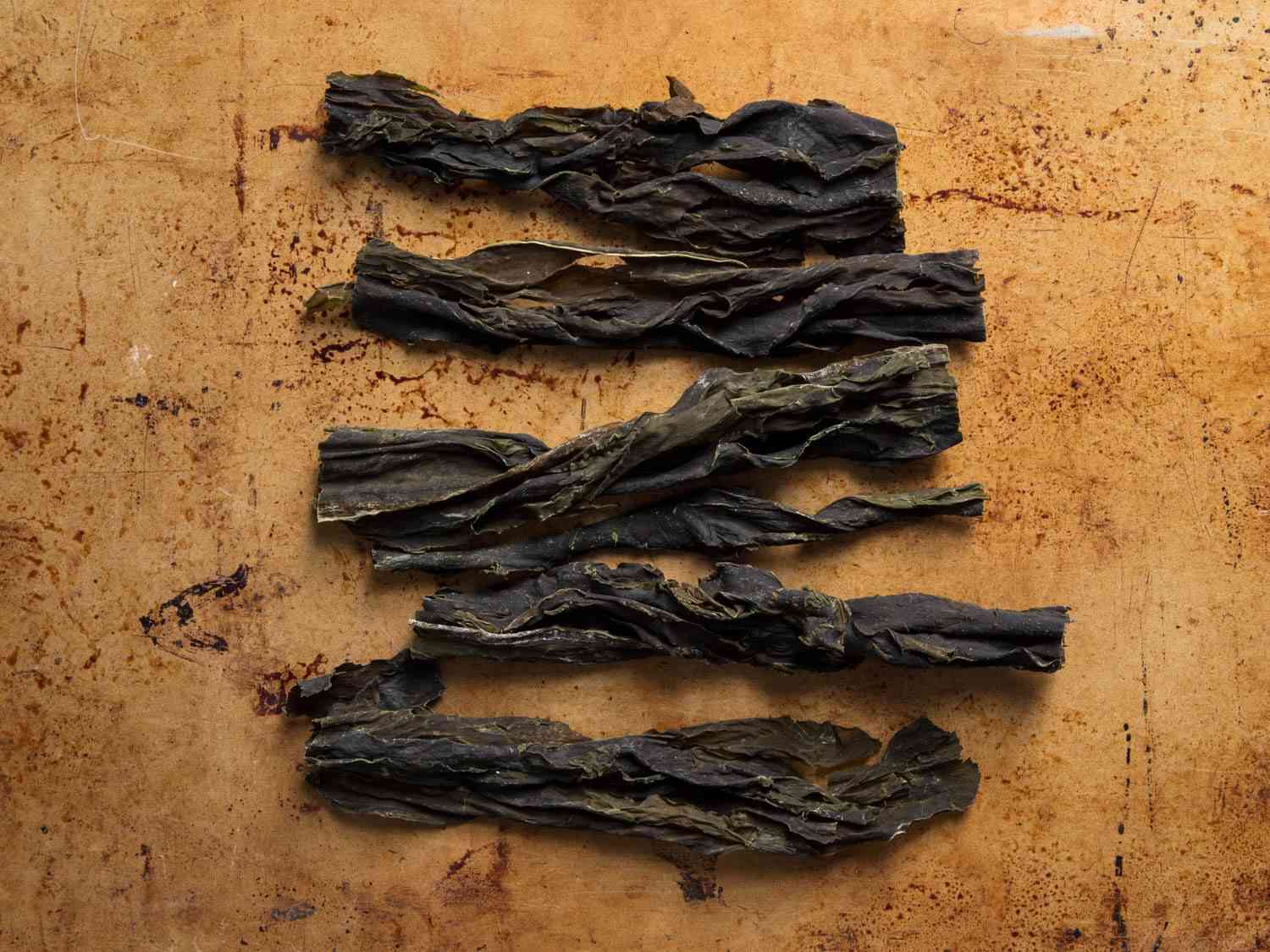 Strips of dried wakame