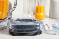 The top for the Breville Stainless Steel Super Q Blender