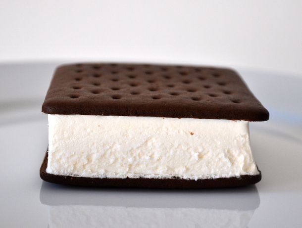 20120801-taste-test-ice-cream-bar-klondike-main.JPG