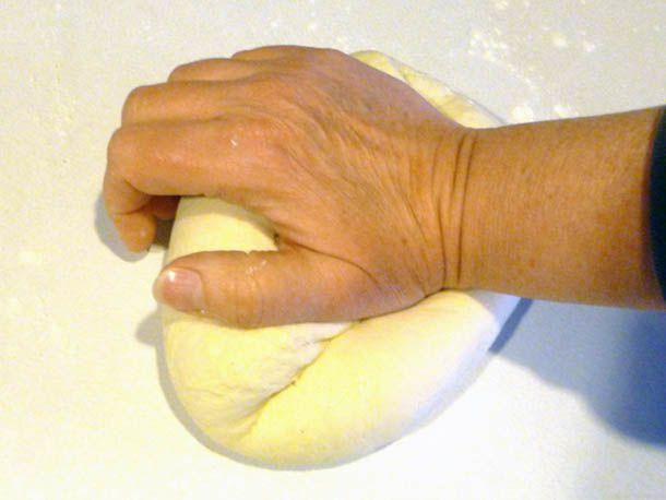 20110125-protips-kneading-by-hand-primaryf.jpg