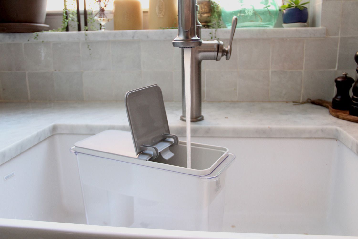 filling a water dispenser