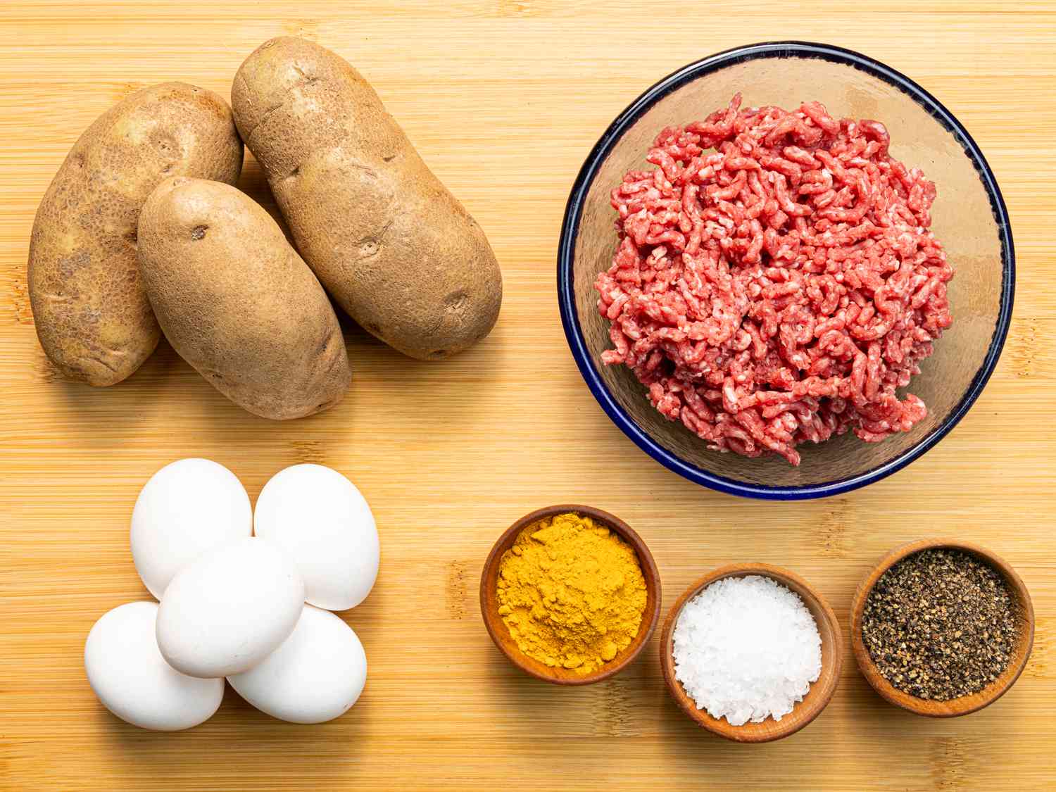 Overhead view of ingredients for kotlets