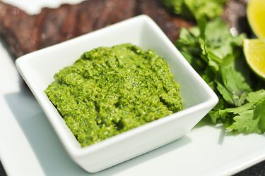 20110806-164914-cilantro-pesto.jpg