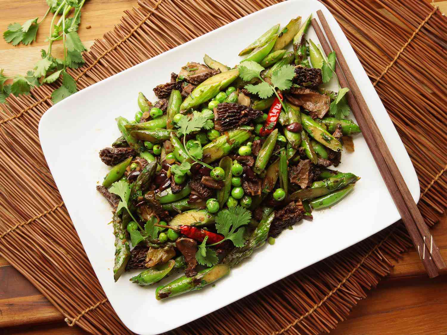 20160504-stir-fry-spring-vegetable-olive-recipe-10.jpg