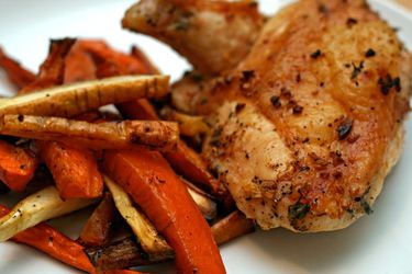 20101202-dt-roasted-chicken-bread-with-carrots-and-parsnips.jpg