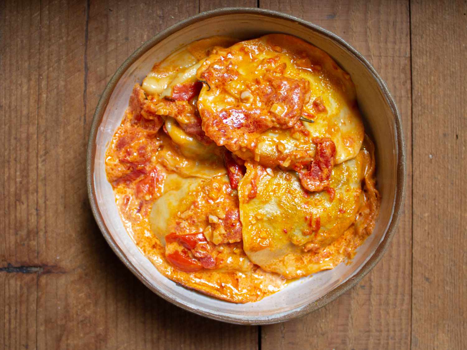 Sorrentinos in a bowl