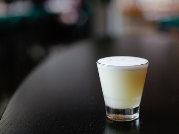 20120208-LMC-PiscoSour.jpg
