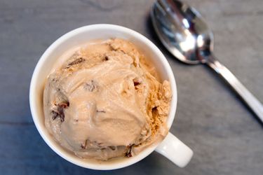 20120925-ovaltine-ice-cream.jpg