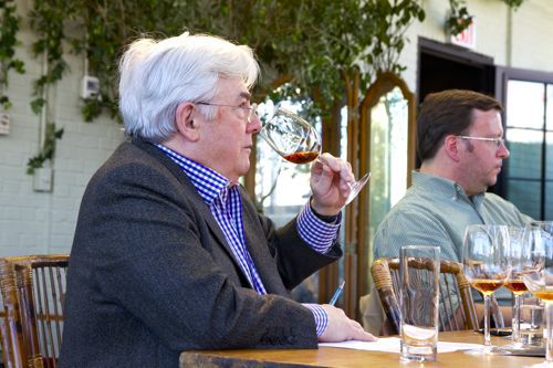 20110520-food-lab-jeffrey-steingarten-whiskey-tasting.jpg