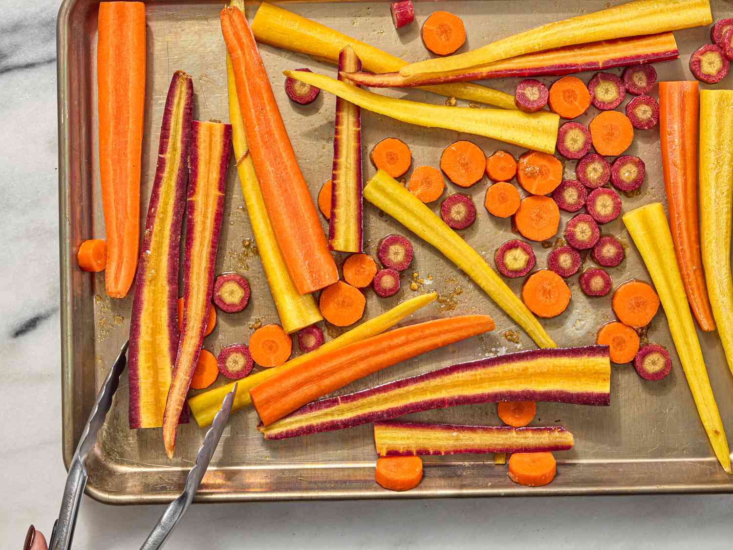 carrots on a sheetpan 