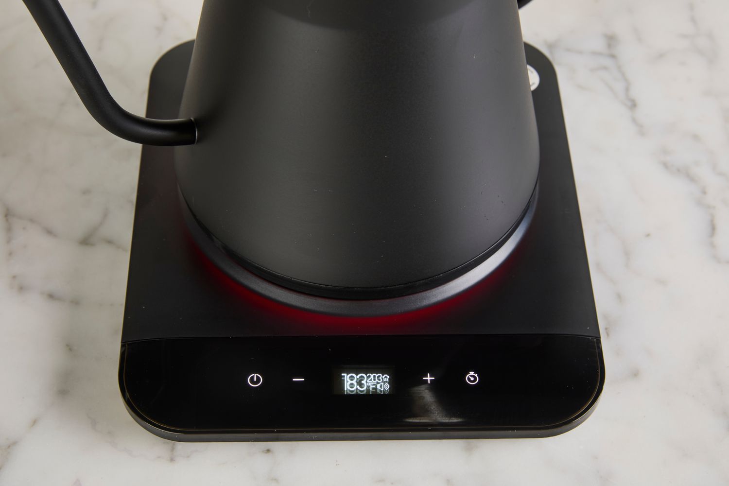 Close up of Saki Baristan Electric Gooseneck Kettle