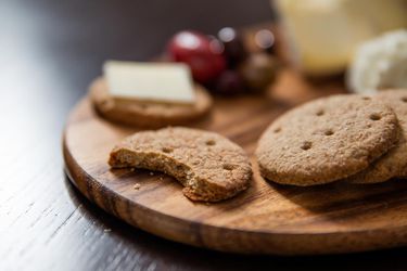 20170227-homemade-carrs-whole-wheat-crackers-vicky-wasik-16.jpg