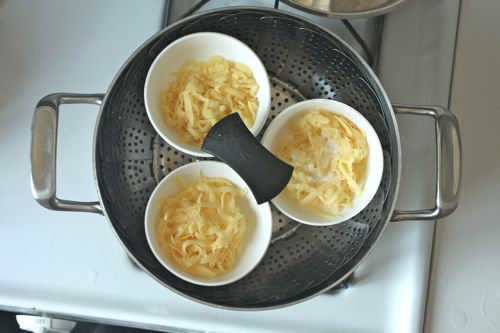 20110706-steamed-cheese-burger-08.jpg