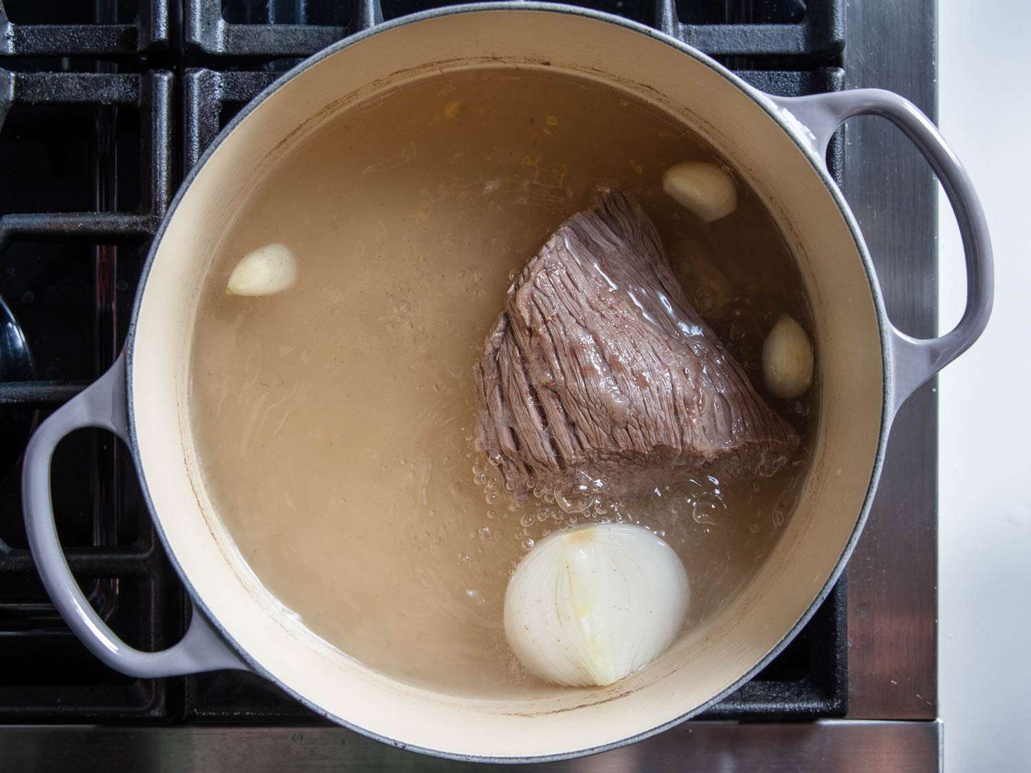 20200128-miyeok-guk-korean-seaweed-soup-vicky-wasik-1