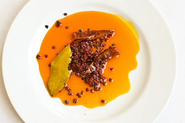 20120315-196965-achiote-oil.jpg