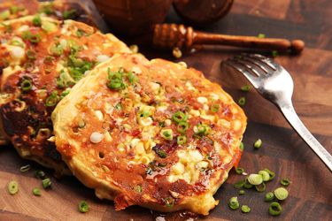 20150520-corn-bacon-scallion-jalapeno-cheddar-pancake-07.jpg