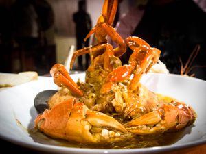 20140802-sri-lankan-food-curry-crab-naomi-tomky.jpg