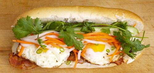 20110501-breakfast-banh-mi-4.jpg