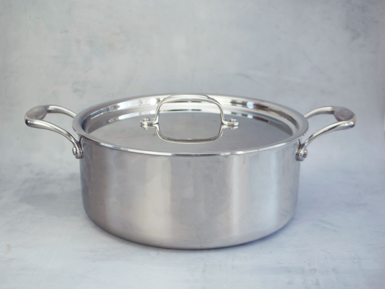 Heritage Steel Rondeau on a gray surface