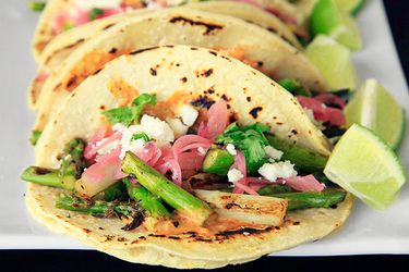20120501-asparagus-tacos-4.jpg