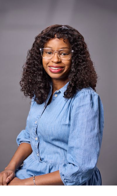 headshot of Kelli Solomon