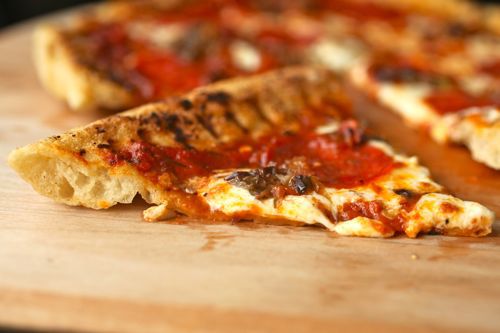 20100628-indoor-grilled-pizza-inverse.jpg