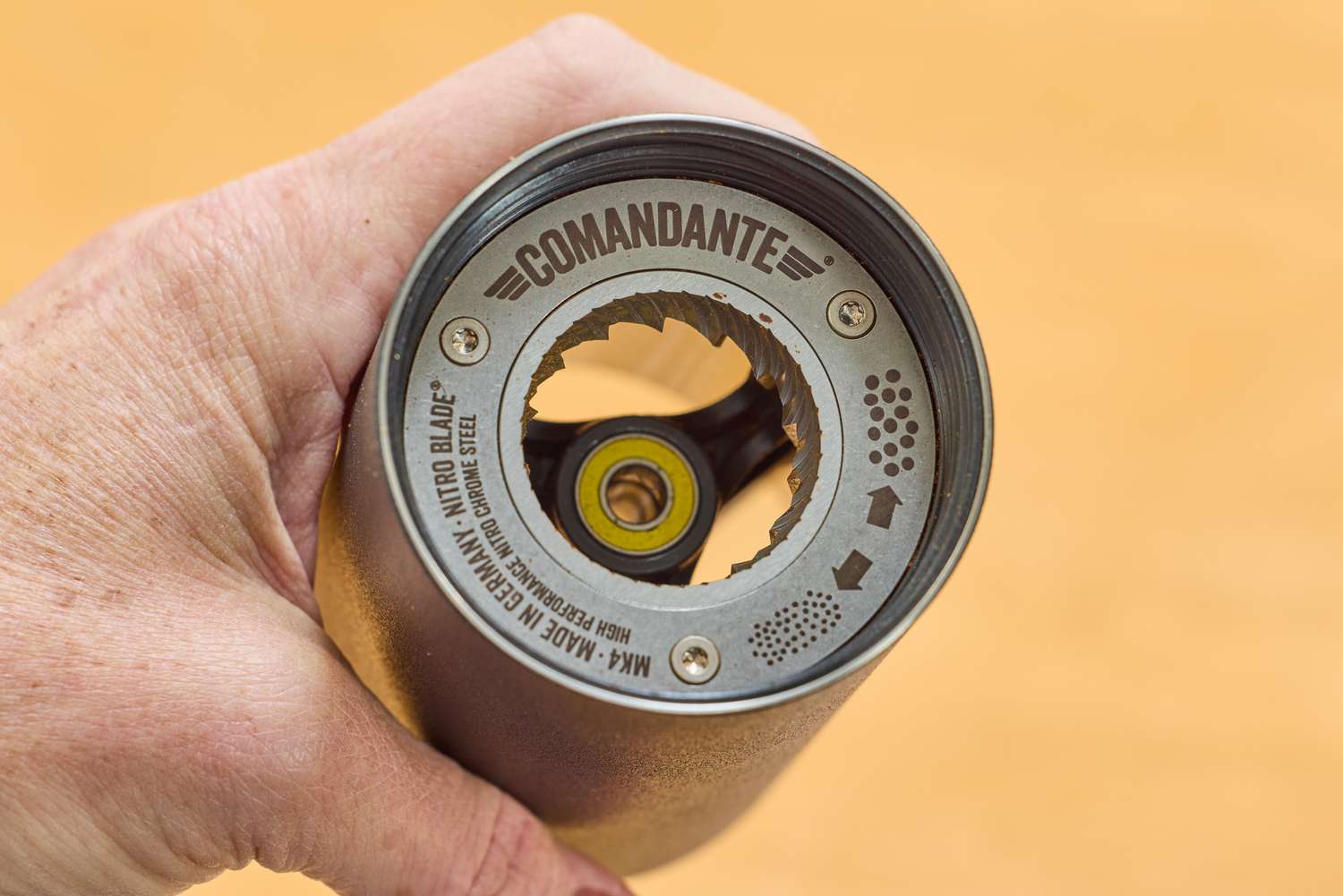 The inside of the Comandante C40 Nitro Blade Grinder