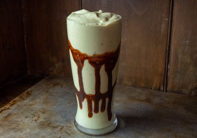 20200602-indonesian-avocado-coffee-shake-smoothie-jus-alpukat-daniel-gritzer-2-2