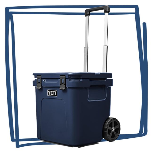 Yeti wheeled cooler with telescopic handle