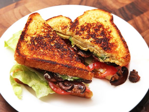 20140226-vegan-blt-mushroom-tomato-lettuce-avocado-recipe-8.jpg