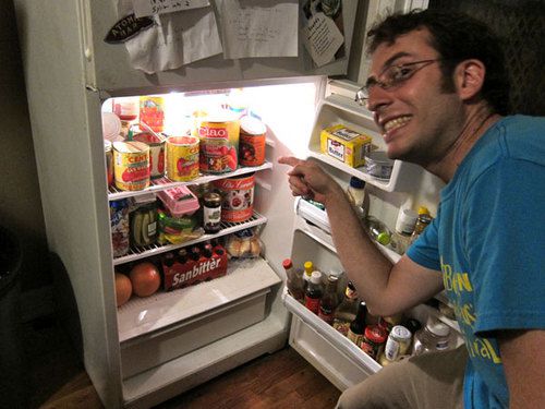 20100914-tomato-tasting-scott-fridge.jpg
