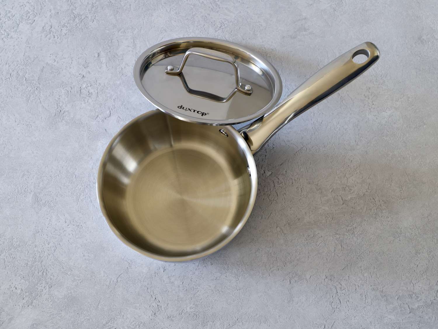 Duxtop 1.6 Quart Whole-Clad Tri-Ply Stainless Steel Saucepan with Lid