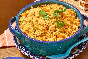 Side view of Arroz Rojo