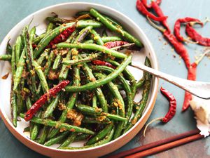 Sichuan Dry-Fried Green Beans