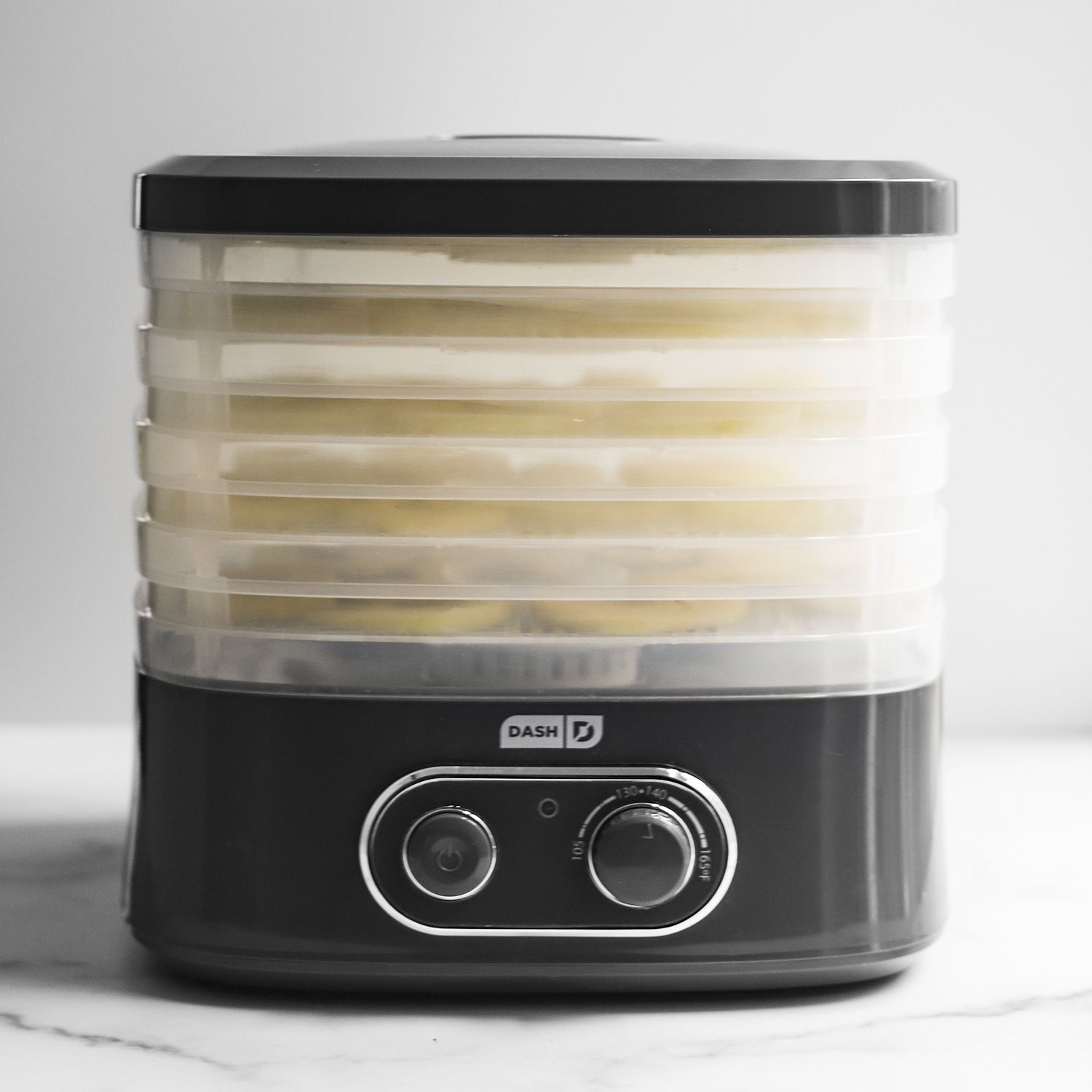 dehydrator with apples inside