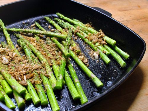 20110427-149135-asparagus-long-pepper-gremolata.jpg