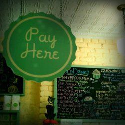 20110818-pay-here.jpg