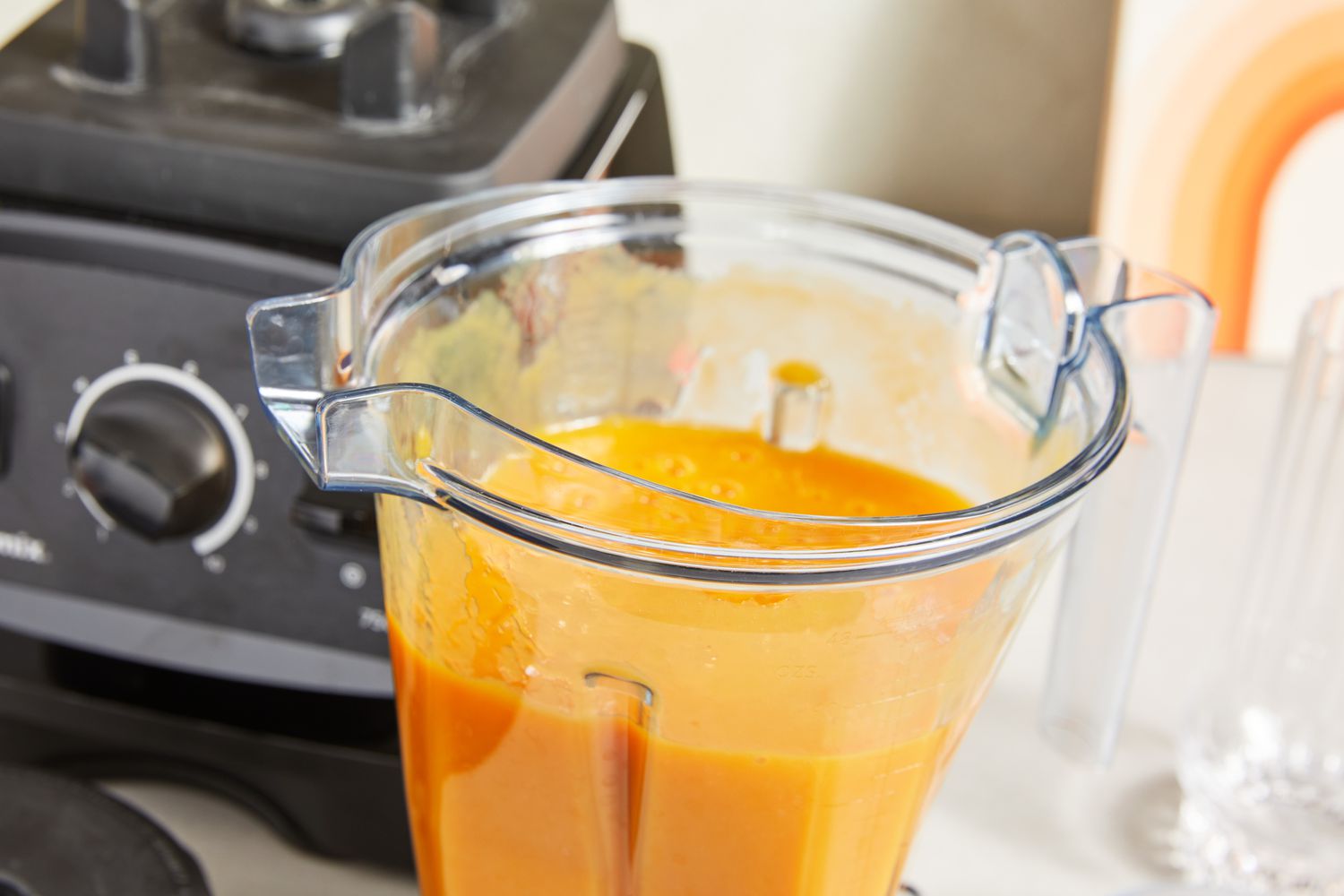 Orange smoothie in the Vitamix 7500 Blender