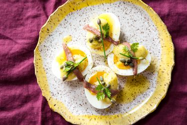20180525-deconstructed-deviled-eggs-vicky-wasik-4