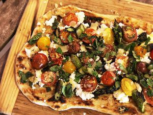 20140601-grilled-pizza-toppings-food-lab-5.jpg