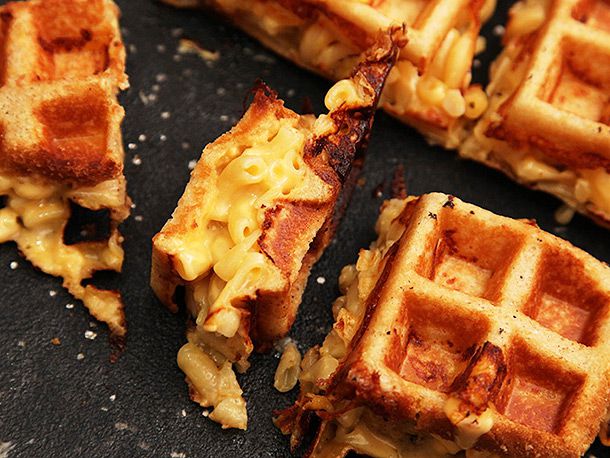 20140328-macaroni-and-cheese-waffles-23.jpg