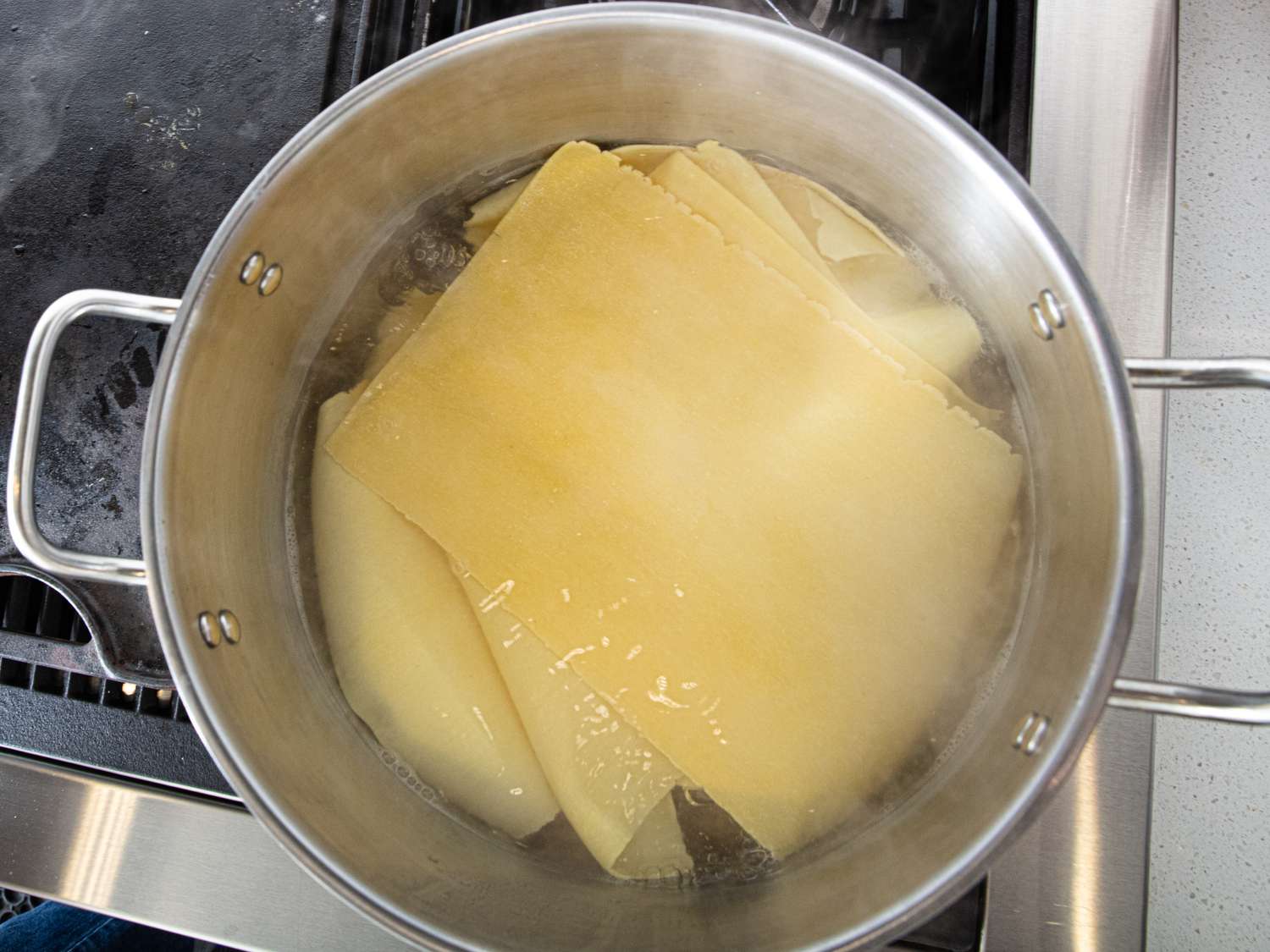 Overhead of lasagna boiling