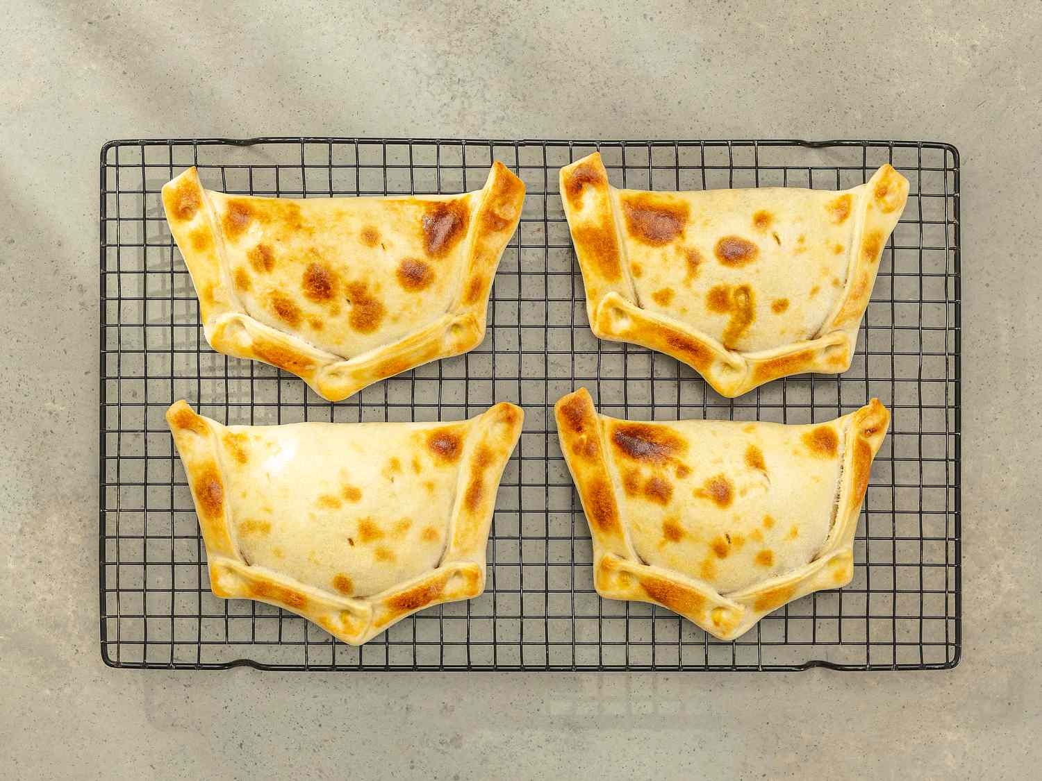 Overhead view of cooked Pequenes 