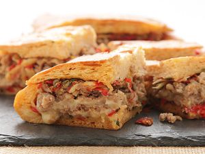 20140316-sausage-fennel-cheese-shooter-sandwich-recipe-final-610.jpg