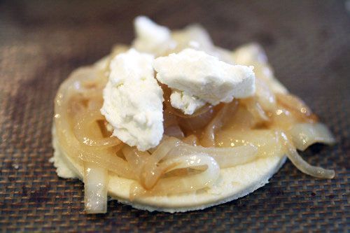 20100629OnionTartRaw.jpg